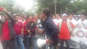 Belum Selesai Permasalahan, Pedagang Geruduk Pemkot Tangerang