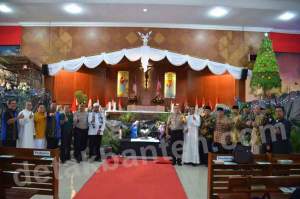 Kapolresta Tangerang Beri Sambutan saat Misa Natal