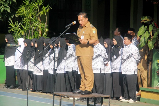 Peringati Hari Guru Dr. Nurdin Sampaikan Kesejahteraan Guru Prioritas Pemkot Tangerang 2