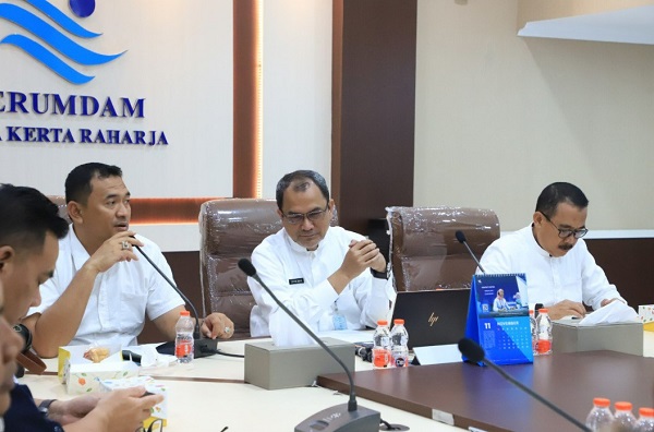 Tingkatkan Sinergi Pengelolaan Perusahaan PERUMDA Air Minum Tirta Pinang Lakukan Studi Tiru ke PERUMDAM TKR