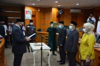 Lantik Dirut PD Pasar NKR, Zaki Minta Direksi Terus Berinovasi