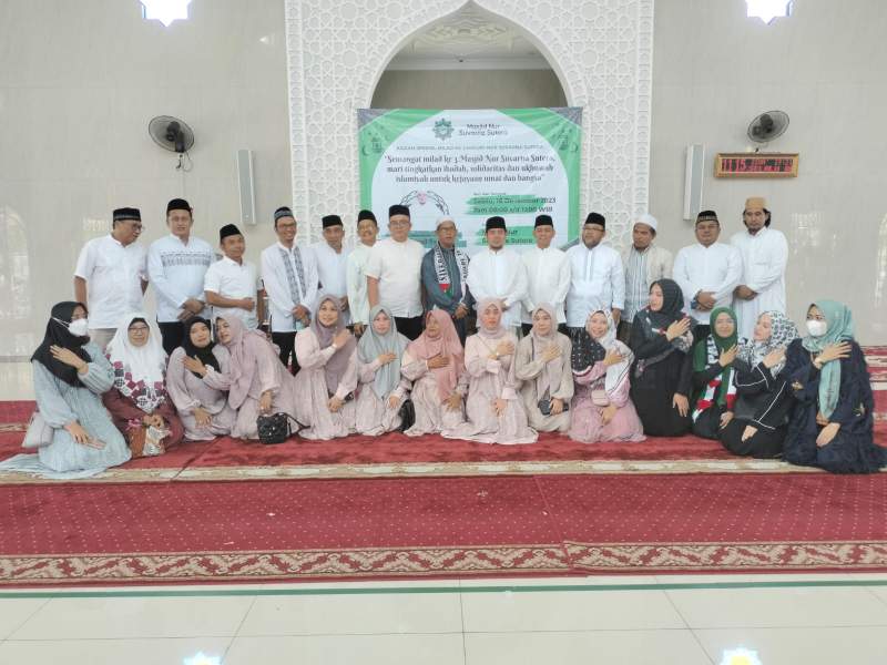 Ratusan Jemaah Hadiri Milad ke 3  Masjid Nur Suvarna Sutera