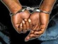 Satreskrim membawa 2 pejabat Kabupaten Tangerang ke Kejaksaaan Negeri Tigaraksa