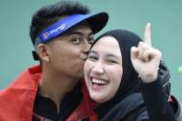 Pasangan Sejoli Indonesia Kompak Raih Emas Cabor Tembak Sea Games 2021