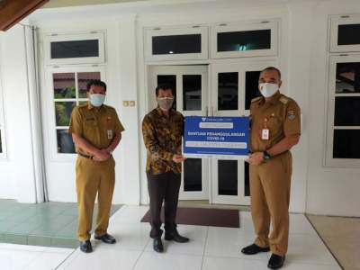 Zaki Terima Bantuan Tempat Tidur untuk Pasien Covid-19 dari PT. Paragon