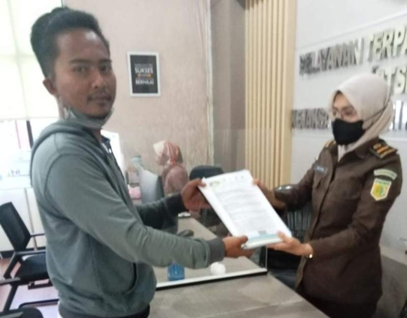 Camat Teluknaga Dilaporkan Ke Kejaksaan