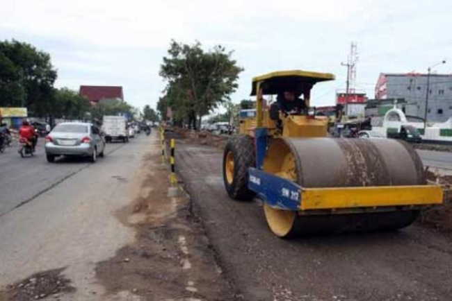 Pemkab Tangerang Lebarkan 54 Ruas Jalan