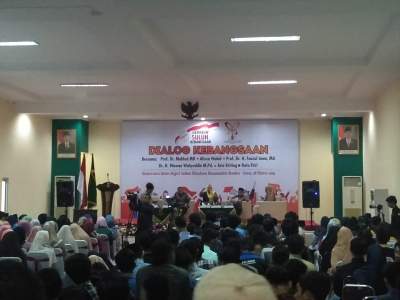 Hadiri Dialog Kebangsaan, Mahfud MD : Jangan sampai membuat isu Bisa Memecah Belah