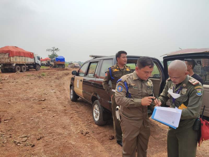 Satpol PP Kab Tangerang Tutup Galian di Desa Klebet