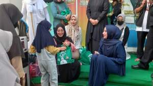 Bulan Ramadhan, Bacaleg DPRD Banten Dapil Cilegon Berbagi Dengan Anak Yatim