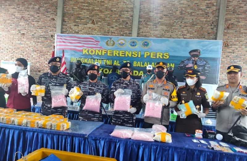 TNI AL Gagalkan Penyelundupan 29 Kg Sabu dan 60 Ribu Ekstasi Masuk Sumut