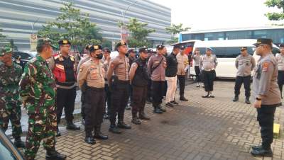 Kapolsek Panongan Pimpin Apel Pam Pengamanan Inbox SCTV