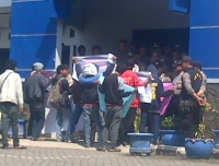 Mahasisiwa Demo Dishub Kota Cilegon