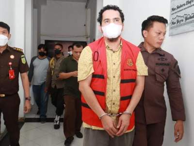 EHP Tersangka Penyuap Ditahan Kejati Banten