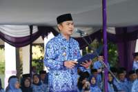 Mad Romli Pimpin Apel Upacara Harkitnas