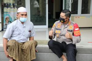 Jalin Silaturahmi, Kapolresta Tangerang Kunjungi Kediaman Ketua FKUB
