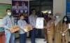PT MCCI saat menyerahkan bantuan untuk penanganan Covid-19 kepada Dinkes Cilegon, Selasa (14/4).