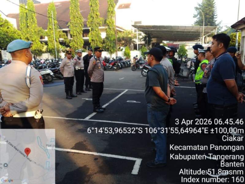 Kapolsek Panongan Pimpin Apel Pengamanan Paskah di Citra Raya, Personel Disiagakan Penuh