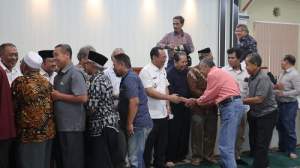 Wali Kota Cilegon, Helldy Agustian menghadiri rangkaian acara Halal bihalal Purna Bhakti ASN Pemkot Cilegon yang diadakan di Aula Ponpes Modern Al Hasyimiyah Kota Cilegon, Rabu (11/3/2022).