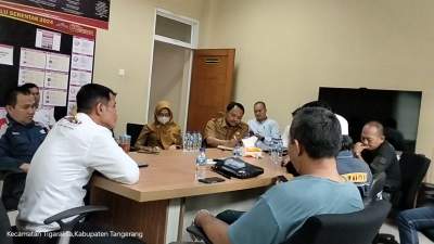 mediasi antara PT Waskita dan jurnalis.