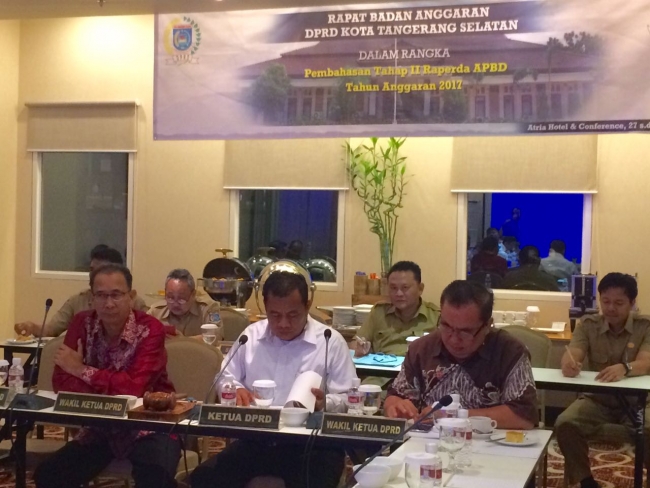 Tercepat Se-Banten, APBD 2017 Kota Tangsel Di Sahkan Rabu Esok