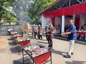 Kejari Kab Tangerang Musnahkan Barang Bukti Hasil Kejahatan
