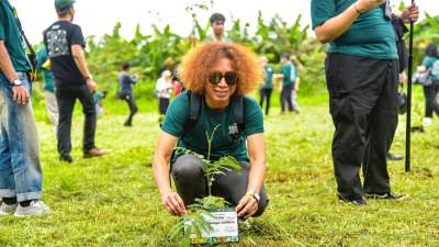 ICCF 2024: Penanaman Pohon di Kampung Keranggan, Perkuat Ekosistem Hijau di Tangsel