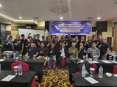 Iwang Terpilih Aklamasi Sebagai Ketua Pengurus Tenis Meja Prov Banten