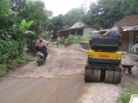 Proyek Jalan Menes-Pulosari Mulai Dikerjakan