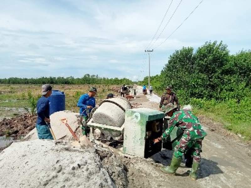 Progres Pengerjaan Cor Beton Jalan di Desa Silo Baru Sudah Capai 85 Meter