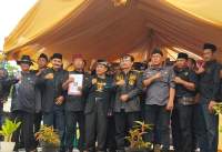 Abah Oyim Munandar Sugriwa Lantik Pengurus DPAC PPBNI Mandalawangi