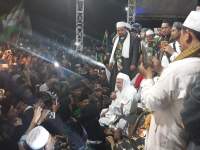 Gelar Haul Akbar, Ribuan Nahdiyin Zikir Bareng Habib Lutfi