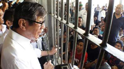 Ilustrasi MenkumHAM Yasonna H. Laoly saat menyambangi rumah tahanan/lembaga pemasyarakatan.