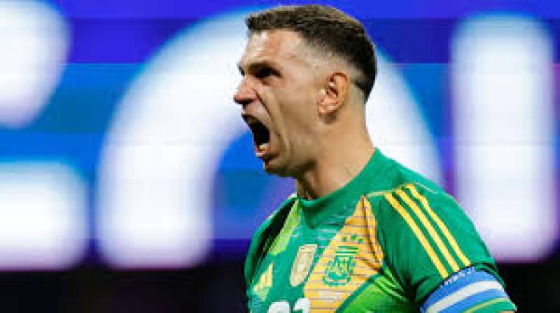 Emi Martinez Ungkap Momen yang Tepat untuk Pensiun dari Timnas Argentina