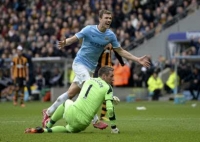 City Menang Meski Bermain Dengan Sepuluh Orang