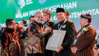 Pemkot Tangsel Raih Penghargaan STBM Pratama dari Kementerian Kesehatan RI