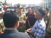 Omzet Menurun, Pedagang Pasar Sentiong Curhati Bupati