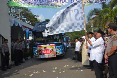 Ratusan Jamaah Haji Cilegon Dilepas