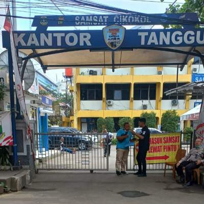 Samsat Cikokol Tak Berlakukan Tarif Parkir Kendaraan Bagi Wajib Pajak