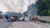  Suasana kecelakaan maut di Tol Japek KM 58, Senin (8/4/2024).