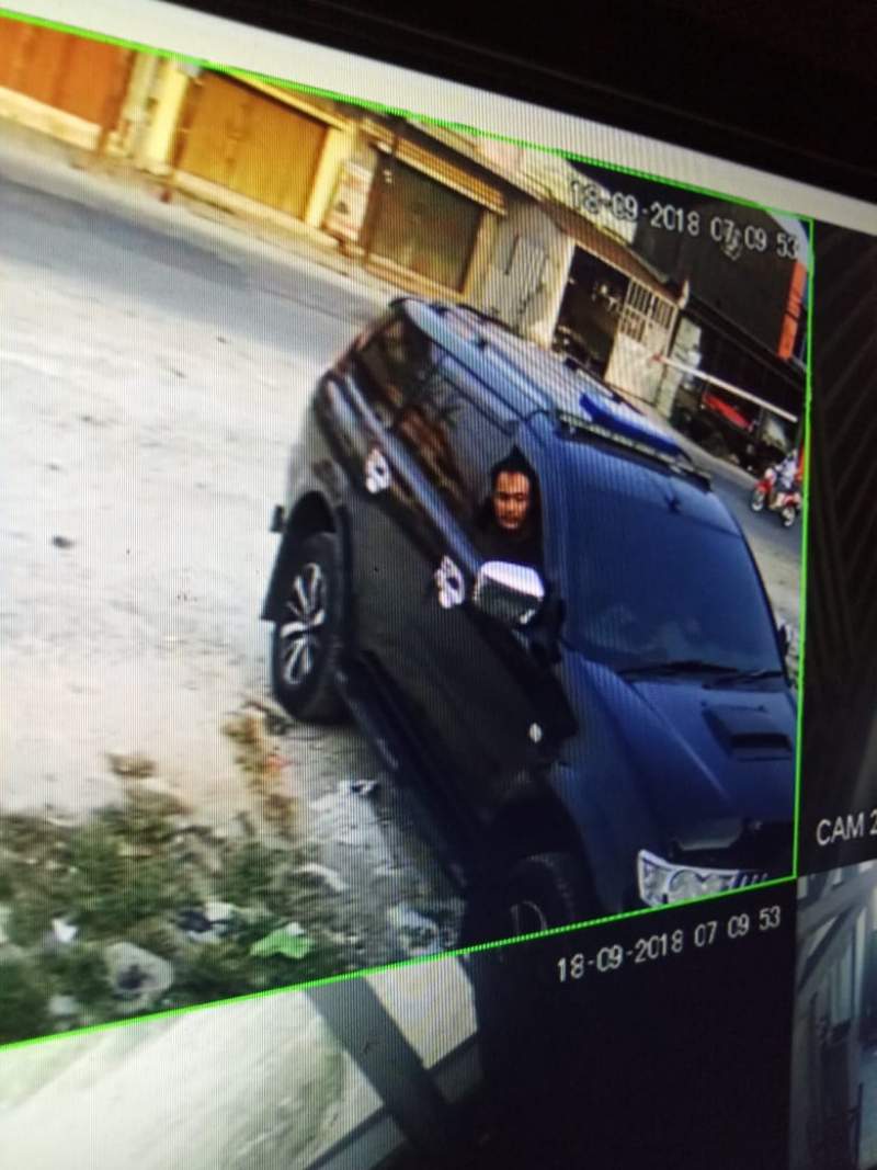 Pelaku Pencurian Kotak Amal di Warung Makan Beda Rasa Pasar Kemis Terekam CCTV