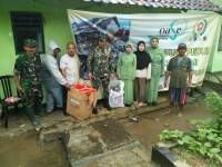 OASE Kabinet Kerja Berikan Bantuan Korban Tsunami di Banten
