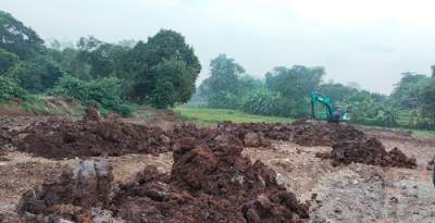 pengurukan di balaraja resahkan warga sekitar.