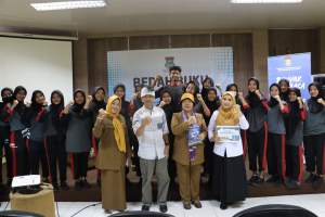Dinas Perpustakan Gelar Bedah Buku Antologi Wisata Nusantara Bareng Mahasiswa