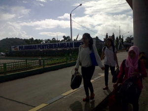 Calo Berkeliaran, Penumpang Ketakutan Lewat TTM