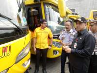 Zaki Cek Armada Bus Mudik Gratis