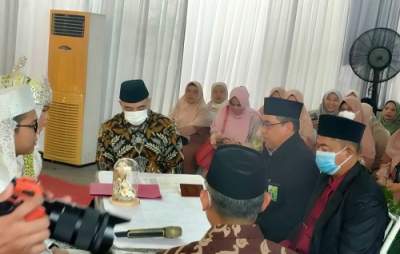 Zaki dan Mad Romli Hadiri Akad Pernikahan Putri Camat Sindang Jaya