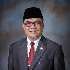 Ketua Komisi II DPRD Banten Iip Makmur