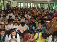 Bogor- Ratusan siwa SDN Gunung Batu 2 Bogor menghadir acara one day one ayat, Minggu (26/1)dt