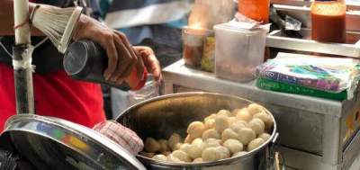 Seminggu Simulasi PTM di Kabupaten Tangerang, Pedagang Jajanan Anak Ikut Sumringah